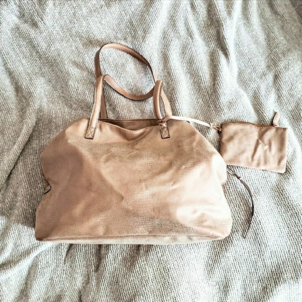Free People Rosy Beige Hobo Tote w Mini Clutch Bag